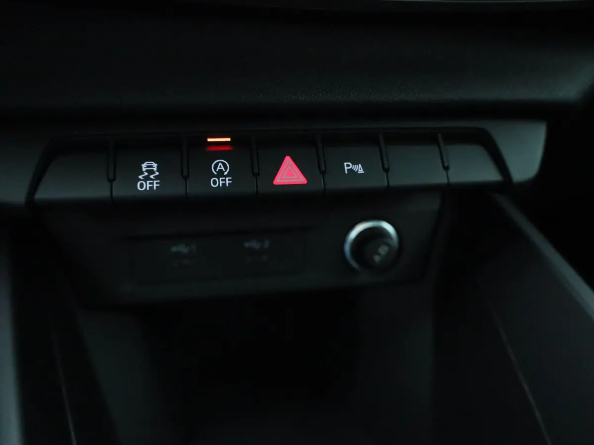 1.0 30 TFSI 81kW S tronic Allstreet - LICHTMETALEN VELGEN - VIRTUAL COCKPIT - CLIMATE CONTROL - 12 MAANDEN BOVAG GARANTIE