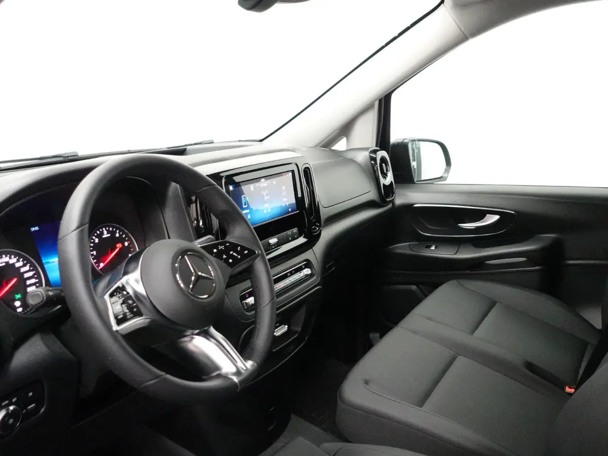 114 CDI L2 Select Automaat Dubbele Cabine NM Airco Apple Carplay/ Android auto Trekhaak Achterklep Parkeersensoren