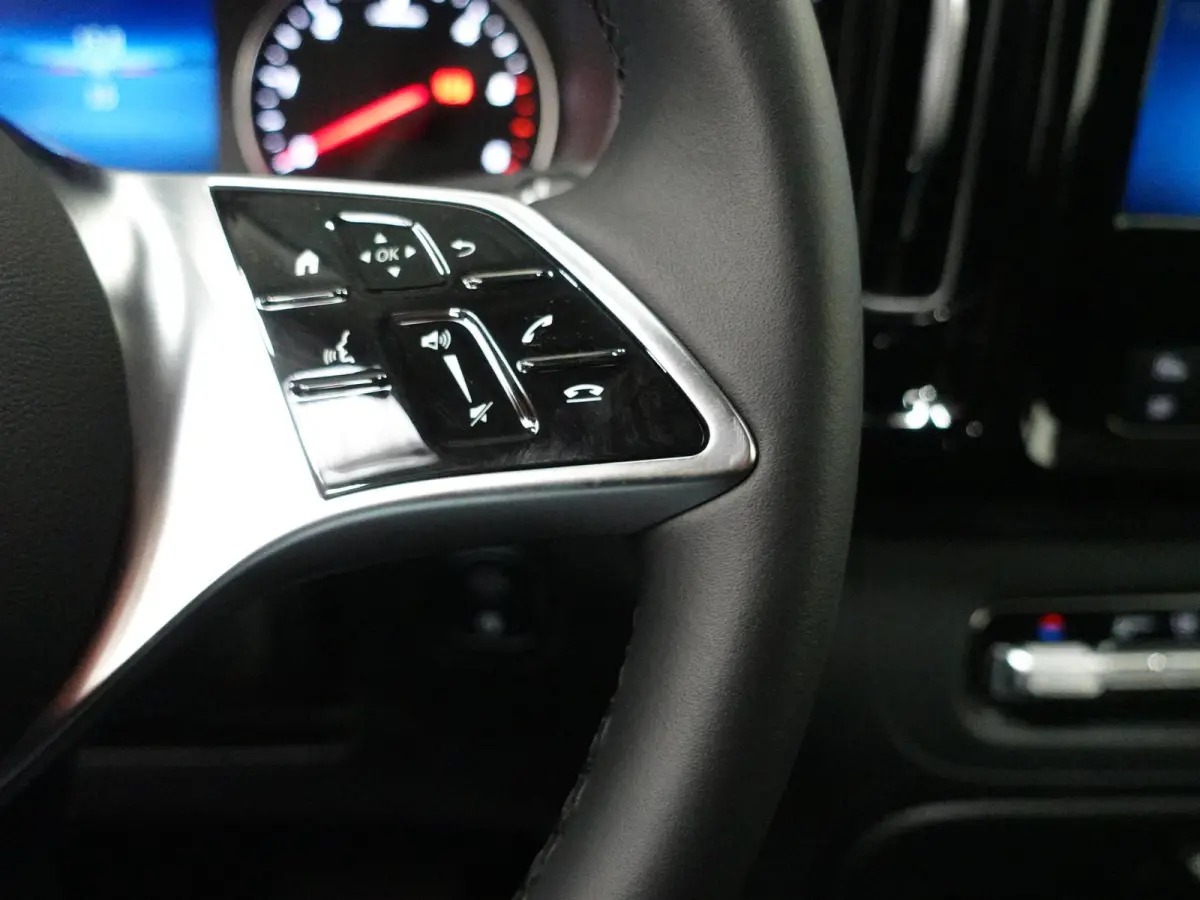 114 CDI L2 Select Automaat Dubbele Cabine NM Airco Apple Carplay/ Android auto Trekhaak Achterklep Parkeersensoren