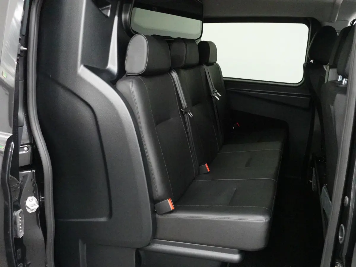 114 CDI L2 Select Automaat Dubbele Cabine NM Airco Apple Carplay/ Android auto Trekhaak Achterklep Parkeersensoren