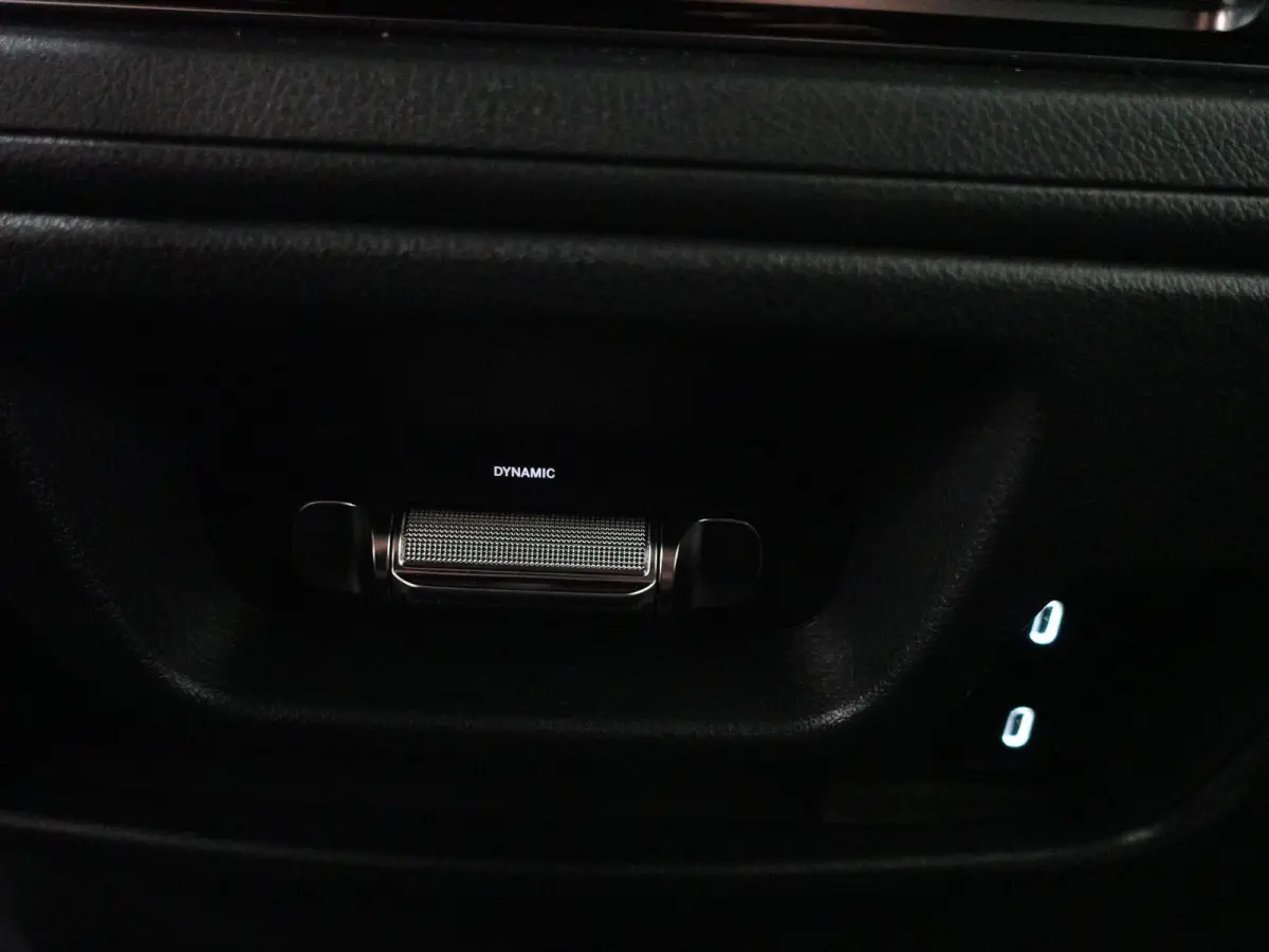 114 CDI L2 Select Automaat Dubbele Cabine NM Airco Apple Carplay/ Android auto Trekhaak Achterklep Parkeersensoren