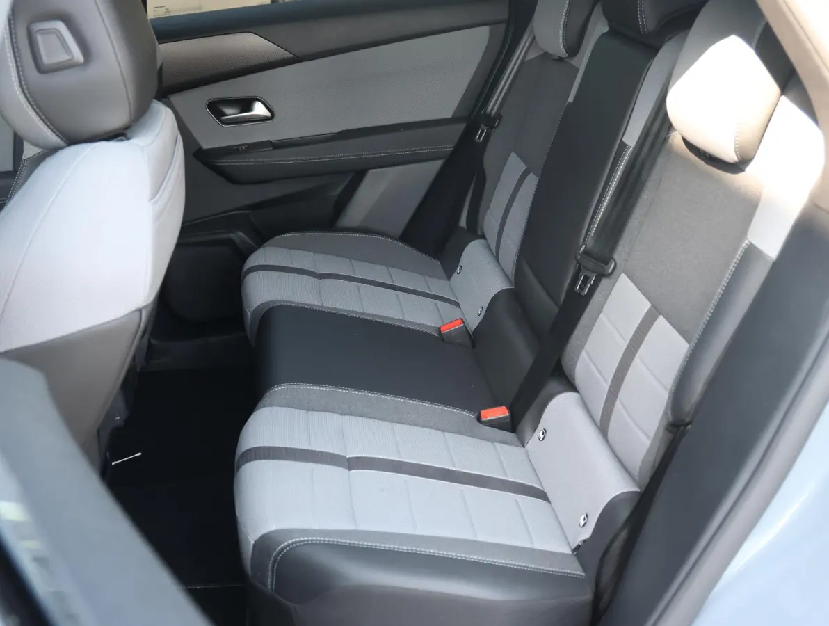 1.2 Turbo Hybrid GS 1ste Eigenaar | Camera 360* | Head-up display | Stoelverwarming | Stuurverwarming | Apple Carplay & Android Auto