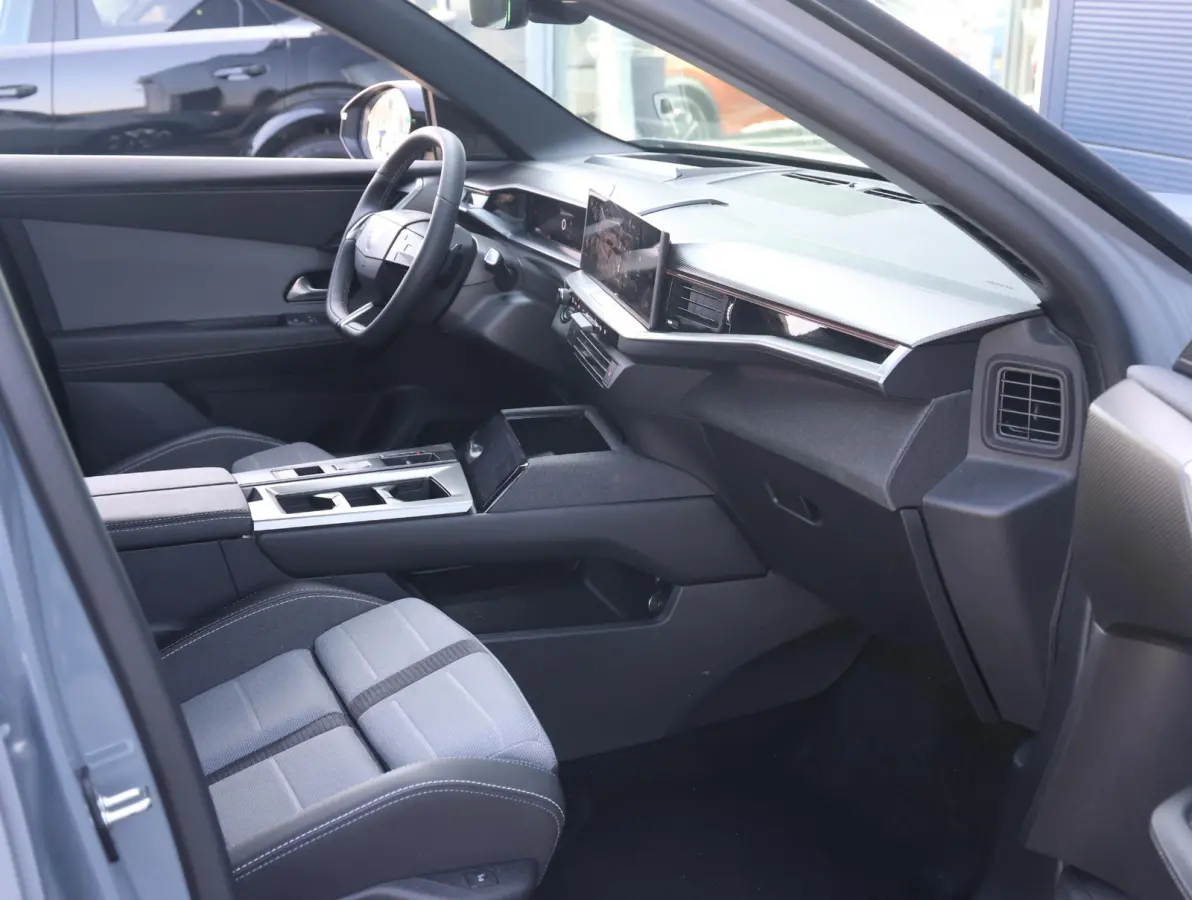 1.2 Turbo Hybrid GS 1ste Eigenaar | Camera 360* | Head-up display | Stoelverwarming | Stuurverwarming | Apple Carplay & Android Auto
