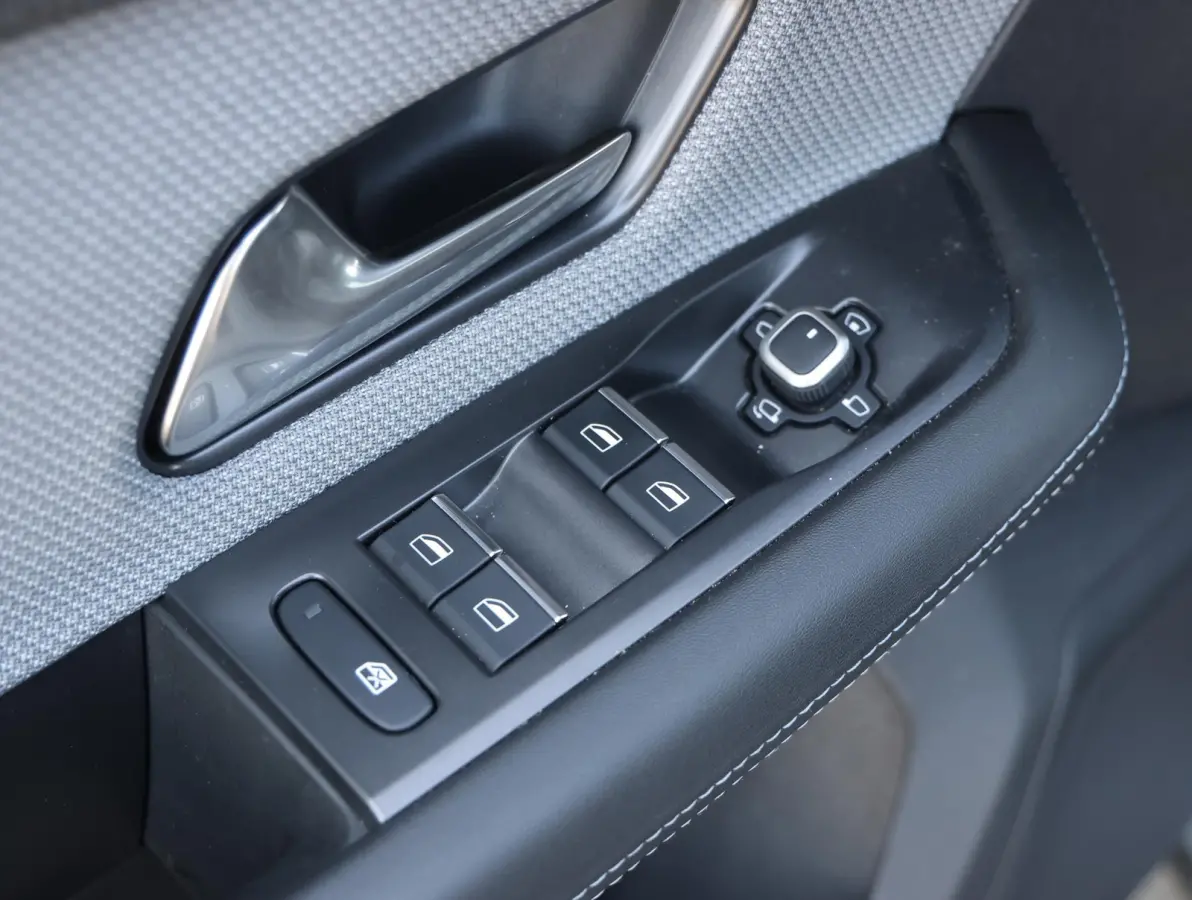 1.2 Turbo Hybrid GS 1ste Eigenaar | Camera 360* | Head-up display | Stoelverwarming | Stuurverwarming | Apple Carplay & Android Auto