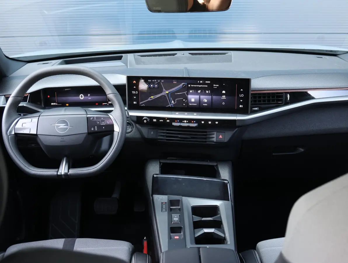 1.2 Turbo Hybrid GS 1ste Eigenaar | Camera 360* | Head-up display | Stoelverwarming | Stuurverwarming | Apple Carplay & Android Auto