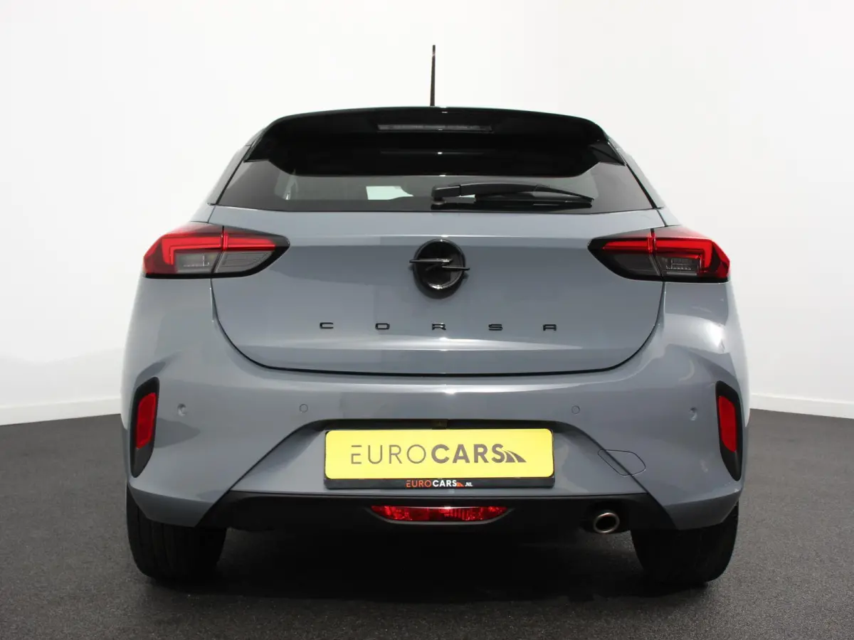 1.2 Turbo 100pk GS Nieuw model! Navigatie Apple Carplay/Android Auto Digitale Cockpit Airco Camera Parkeer sensoren V+A Cruise Control Lichtmetalen Velgen Dab