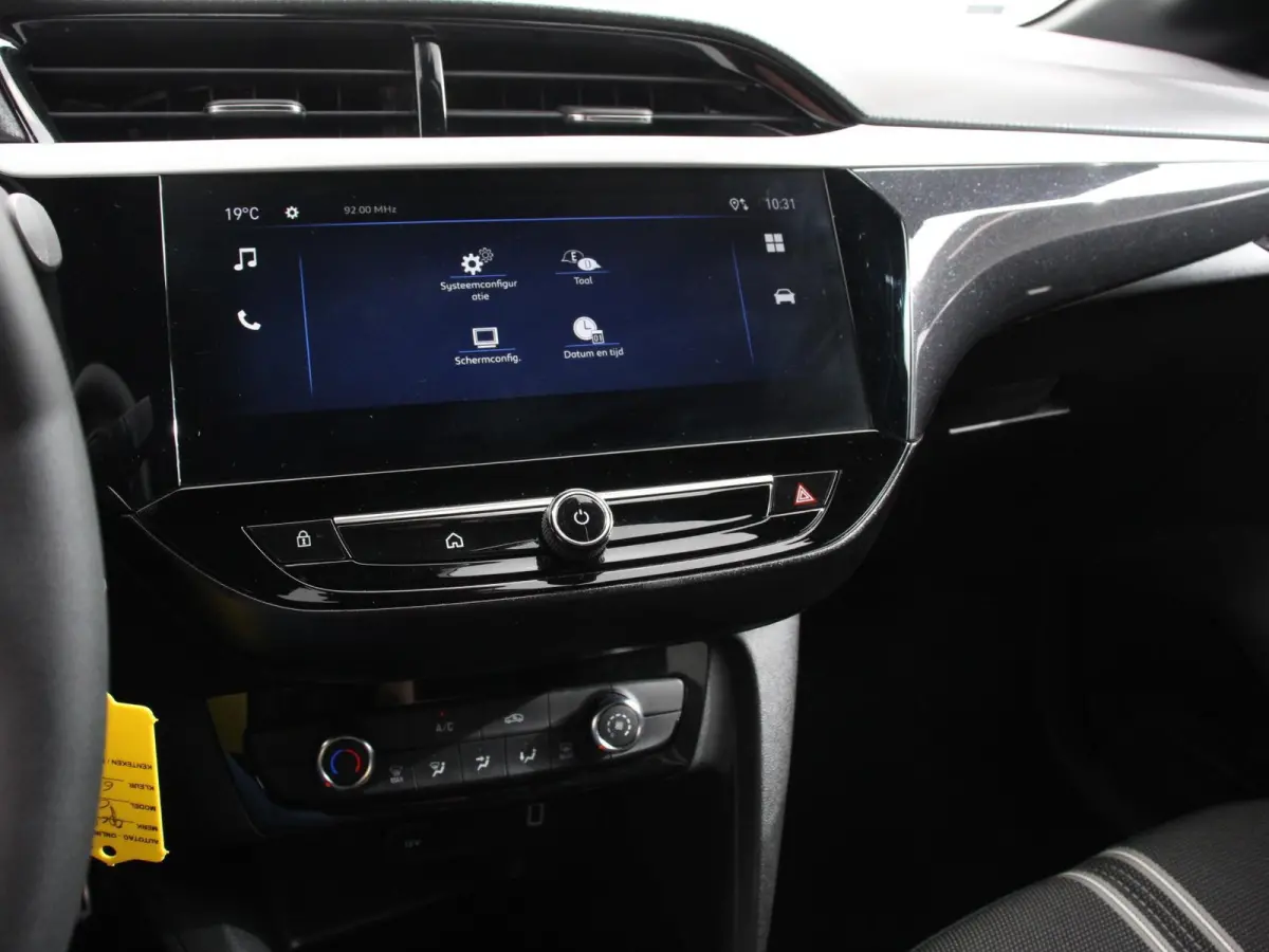1.2 Turbo 100pk GS Nieuw model! Navigatie Apple Carplay/Android Auto Digitale Cockpit Airco Camera Parkeer sensoren V+A Cruise Control Lichtmetalen Velgen Dab