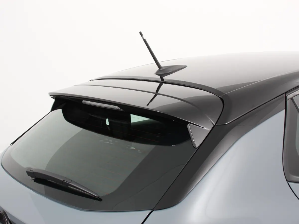 1.2 Turbo 100pk GS Nieuw model! Navigatie Apple Carplay/Android Auto Digitale Cockpit Airco Camera Parkeer sensoren V+A Cruise Control Lichtmetalen Velgen Dab
