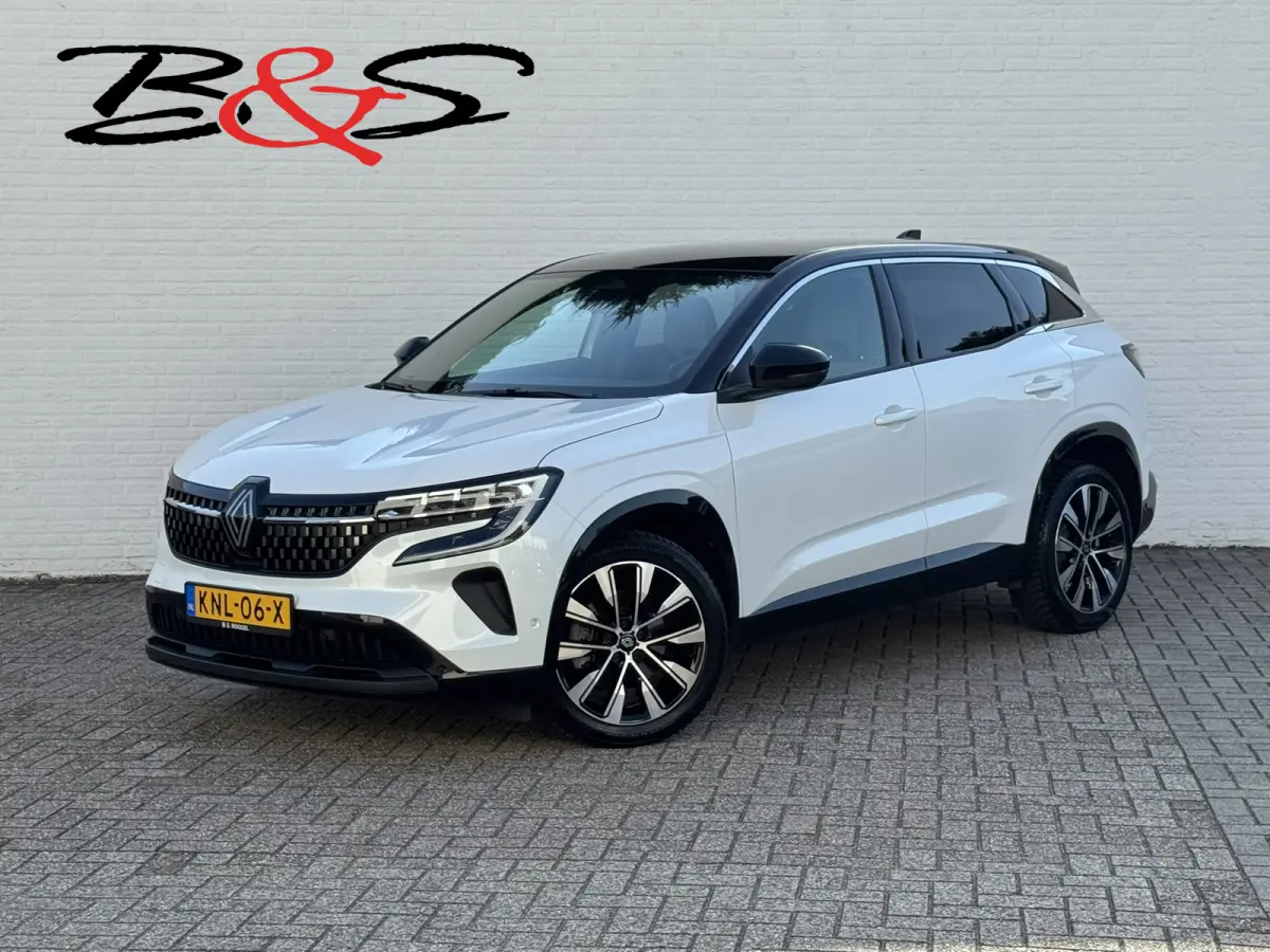 1.2 E-Tech full hybrid 200 Camera Navi Carplay Clima Sfeerverlichting