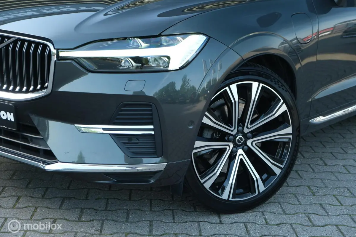 2.0 T8 Plug-in hybrid AWD Inscription Exclusive | Luchtvering | Bowers & Wilkens | 21 Inch | ACC | HUD | Pano | Trekhaak | Tailored Wool | Stoel en Stuurwielverw. | Google Infotainment