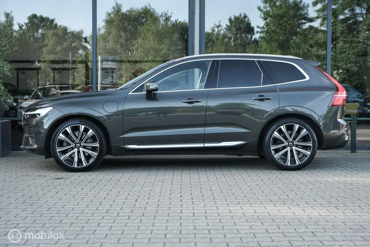 2.0 T8 Plug-in hybrid AWD Inscription Exclusive | Luchtvering | Bowers & Wilkens | 21 Inch | ACC | HUD | Pano | Trekhaak | Tailored Wool | Stoel en Stuurwielverw. | Google Infotainment