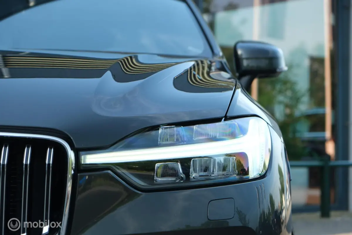 2.0 T8 Plug-in hybrid AWD Inscription Exclusive | Luchtvering | Bowers & Wilkens | 21 Inch | ACC | HUD | Pano | Trekhaak | Tailored Wool | Stoel en Stuurwielverw. | Google Infotainment