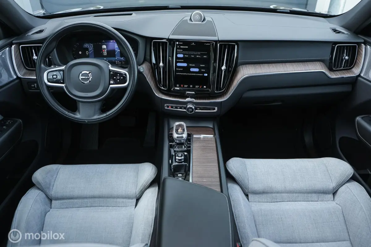 2.0 T8 Plug-in hybrid AWD Inscription Exclusive | Luchtvering | Bowers & Wilkens | 21 Inch | ACC | HUD | Pano | Trekhaak | Tailored Wool | Stoel en Stuurwielverw. | Google Infotainment