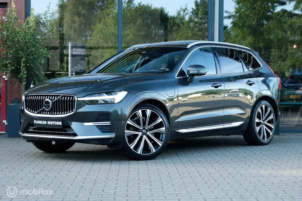 2.0 T8 Plug-in hybrid AWD Inscription Exclusive | Luchtvering | Bowers & Wilkens | 21 Inch | ACC | HUD | Pano | Trekhaak | Tailored Wool | Stoel en Stuurwielverw. | Google Infotainment