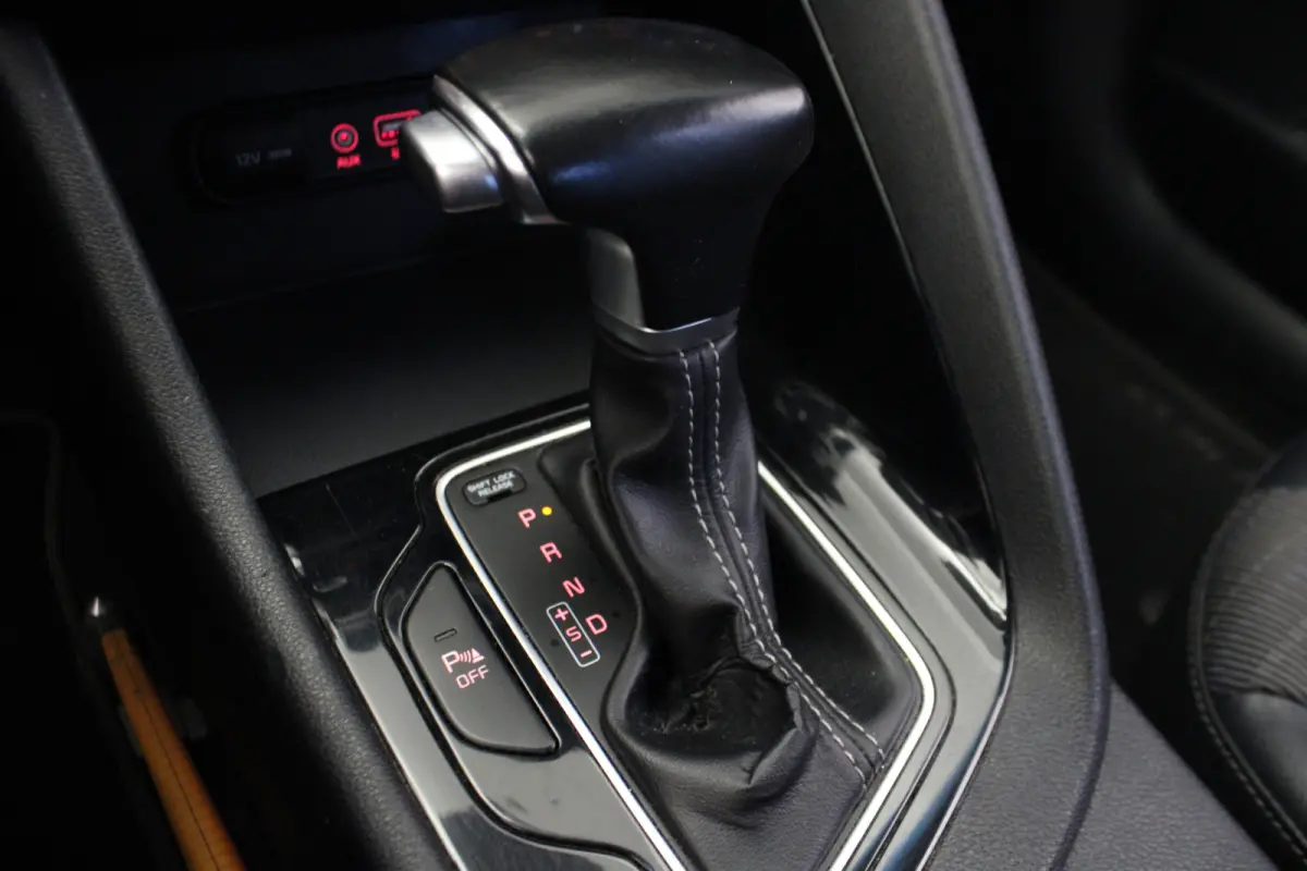 1.6 GDi HEV DynamicLine