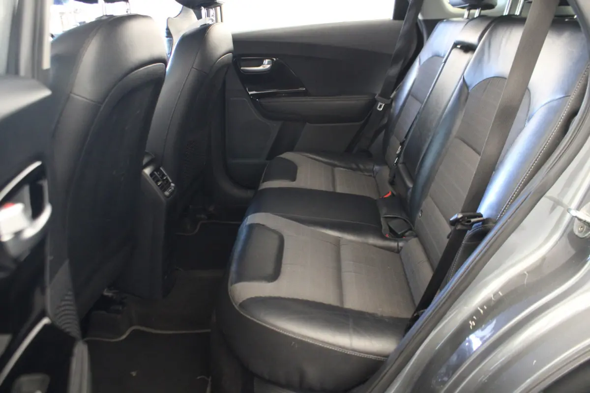 1.6 GDi HEV DynamicLine