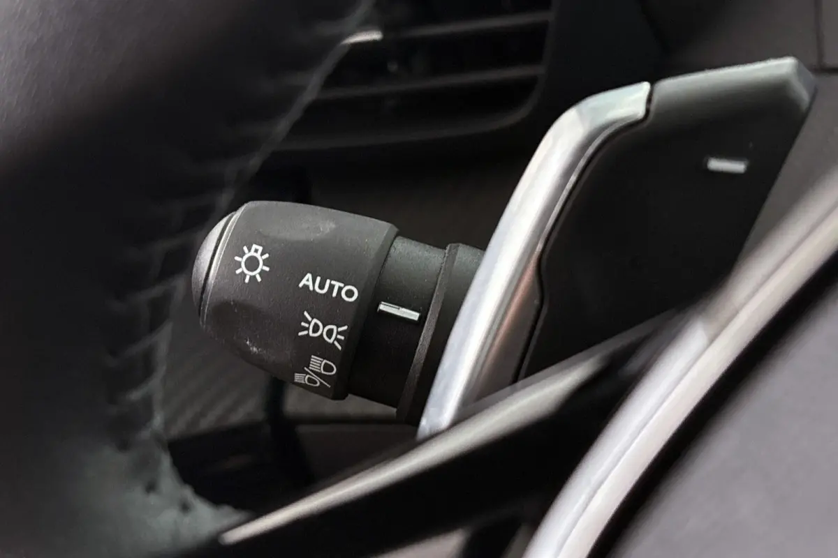 1.2 Hybrid 110 e-DCS6 Allure Apple CarPlay Climate Control Parkeersensoren