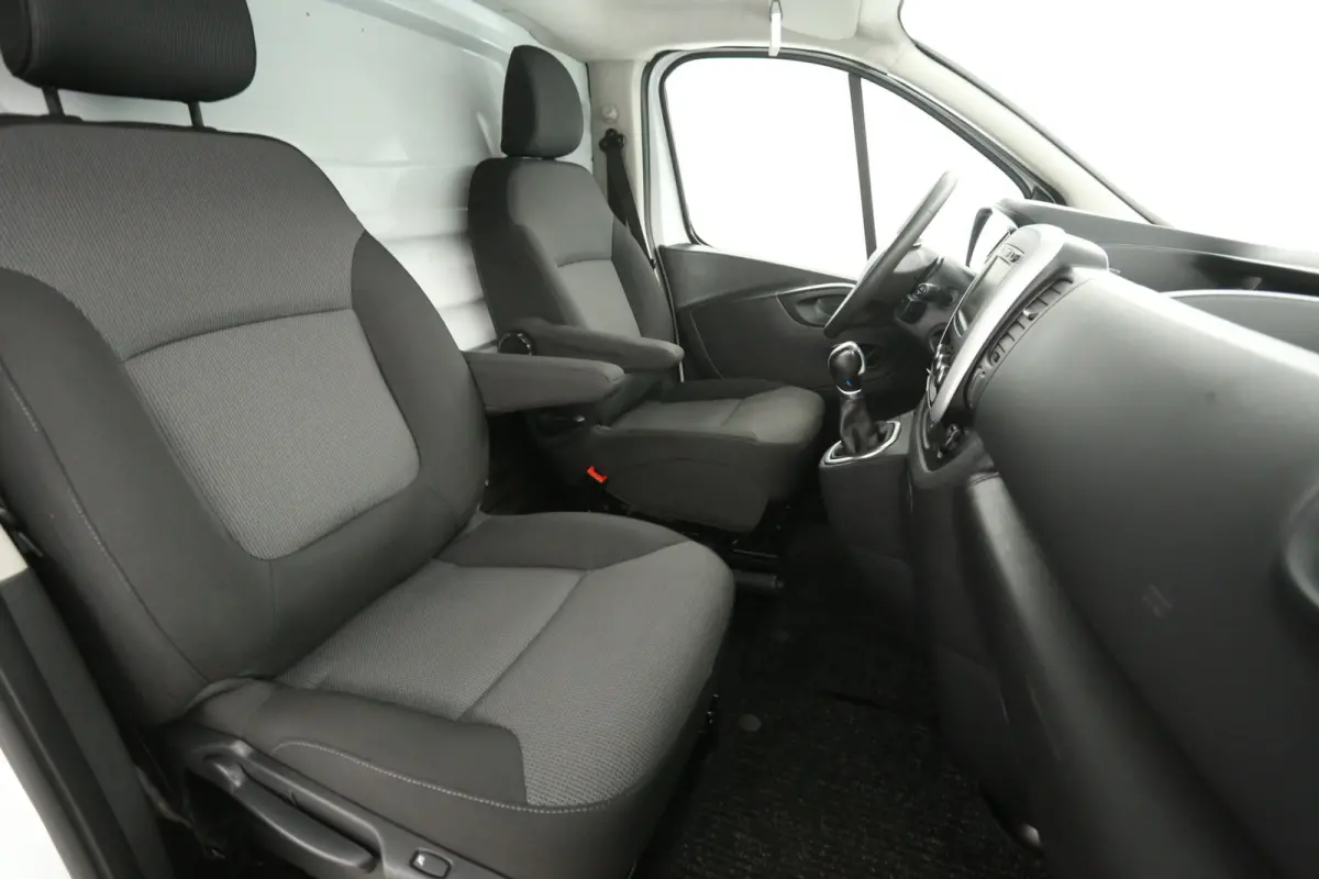2.0 dCI 145PK L2H1 | Automaat | Airco | Cruise | Camera | Trekhaak