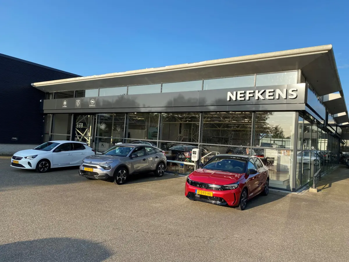 Business Comfort Range 44 kWh 113pk | Navigatie | Airco | Cruise Control | Parkeersensoren | Led koplampen | Apple Carplay / Android Auto | Bluetooth | DAB+ radio | Comfortstoelen | Elektris