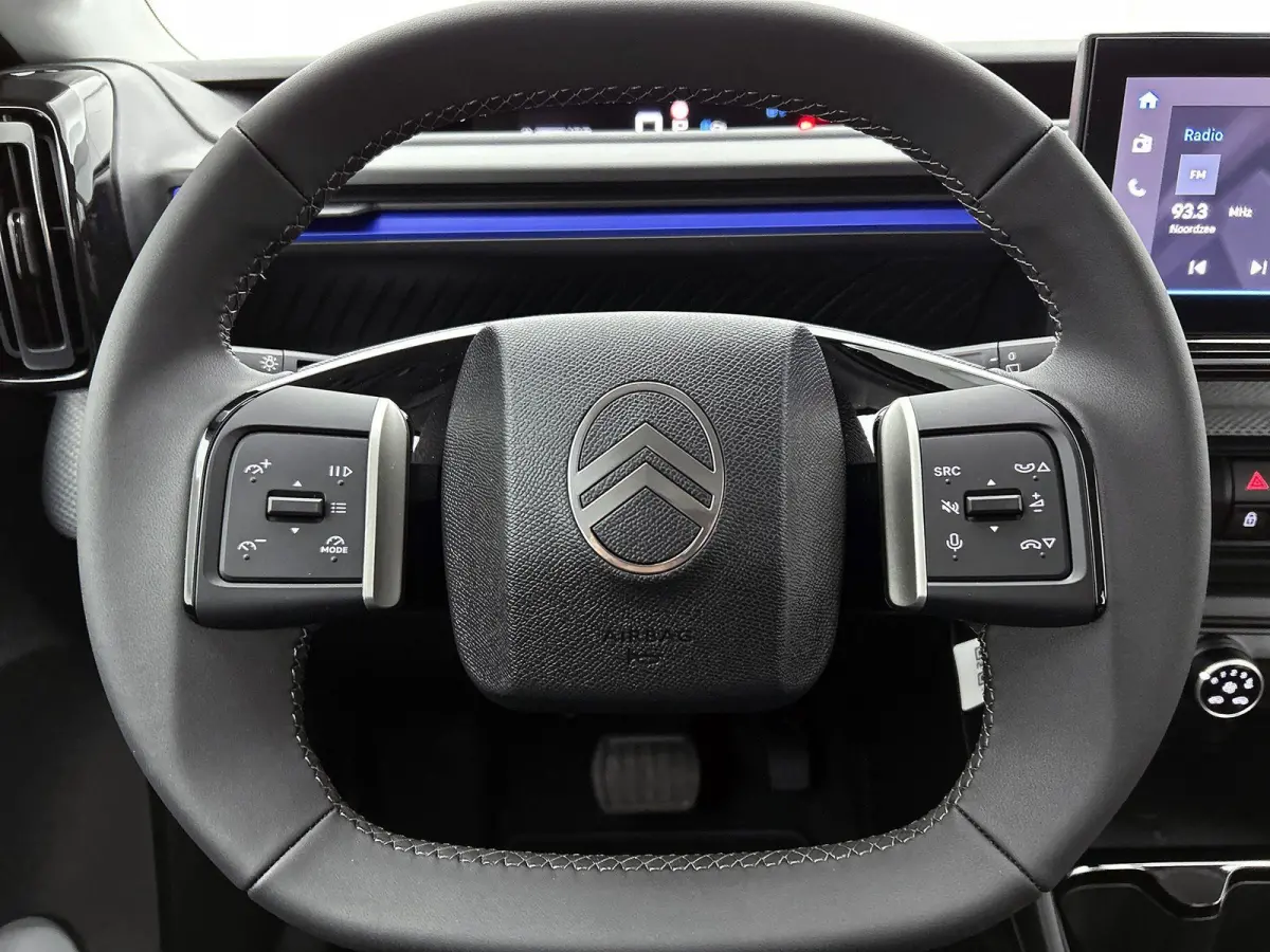 Business Comfort Range 44 kWh 113pk | Navigatie | Airco | Cruise Control | Parkeersensoren | Led koplampen | Apple Carplay / Android Auto | Bluetooth | DAB+ radio | Comfortstoelen | Elektris