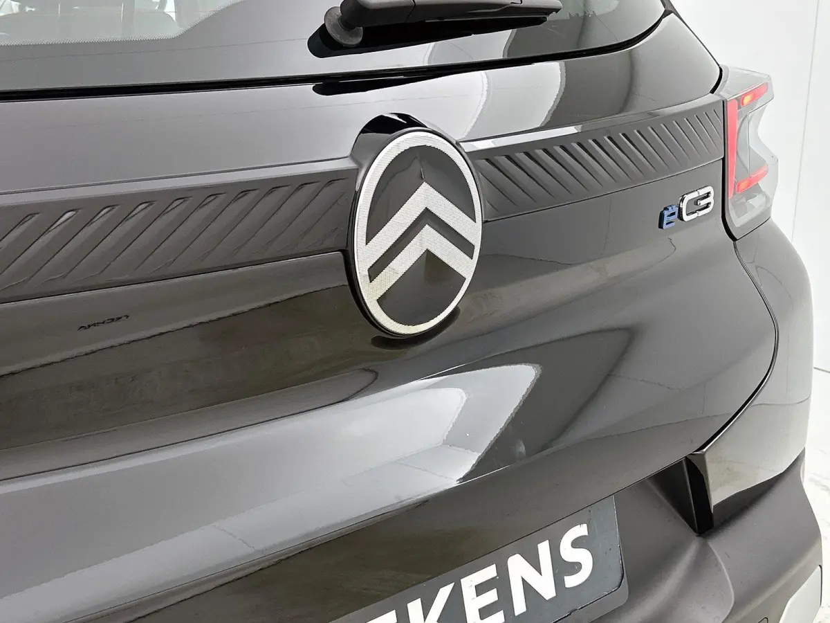 Business Comfort Range 44 kWh 113pk | Navigatie | Airco | Cruise Control | Parkeersensoren | Led koplampen | Apple Carplay / Android Auto | Bluetooth | DAB+ radio | Comfortstoelen | Elektris