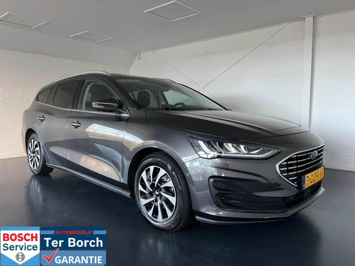 1.0 EcoBoost Hybrid Titanium,Stoel/Stuur/Voorruit verwarming