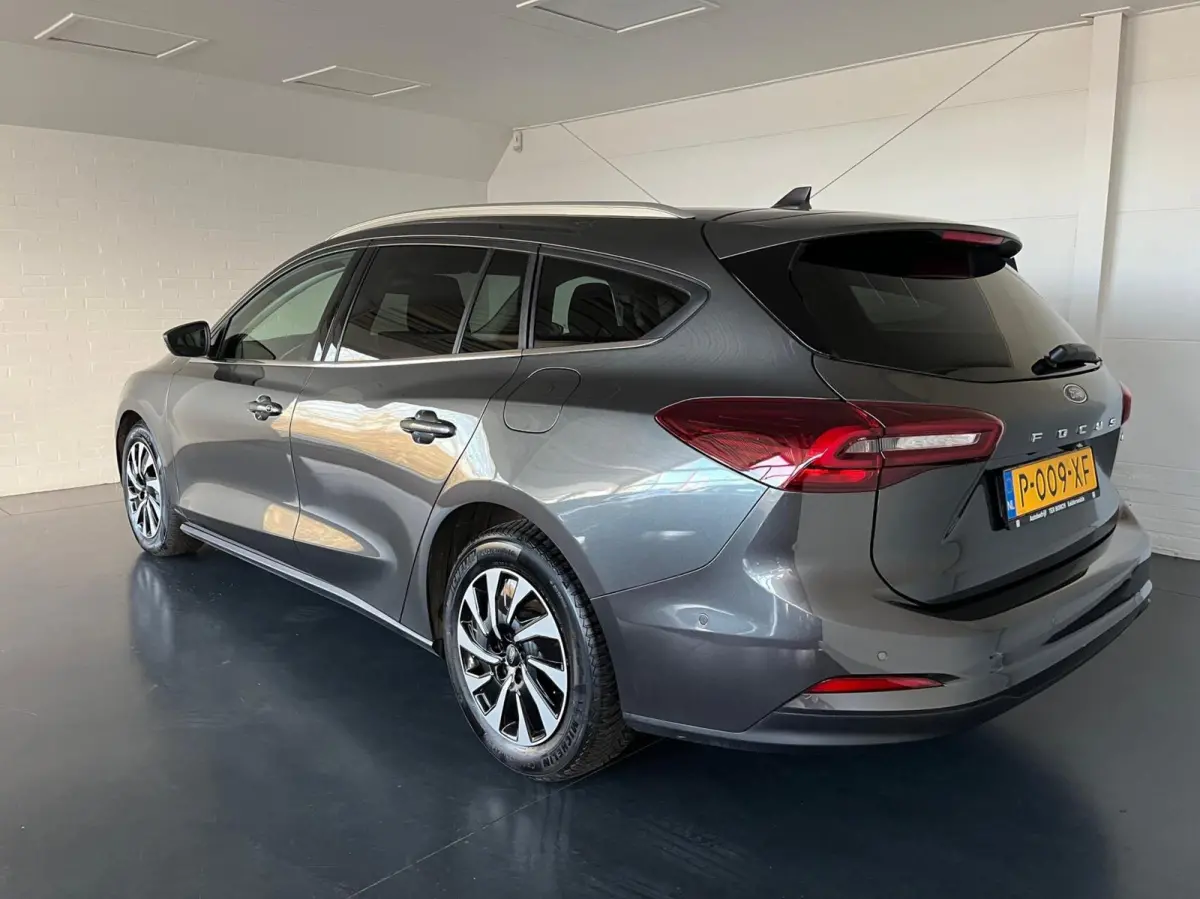 1.0 EcoBoost Hybrid Titanium,Stoel/Stuur/Voorruit verwarming