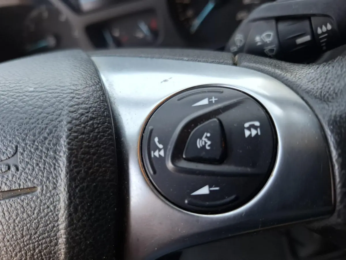 330 2.0 TDCI L2H2 Trend AIRCO / CRUISE CONTROLE / NAVI / TREKHAAK /  EURO 6