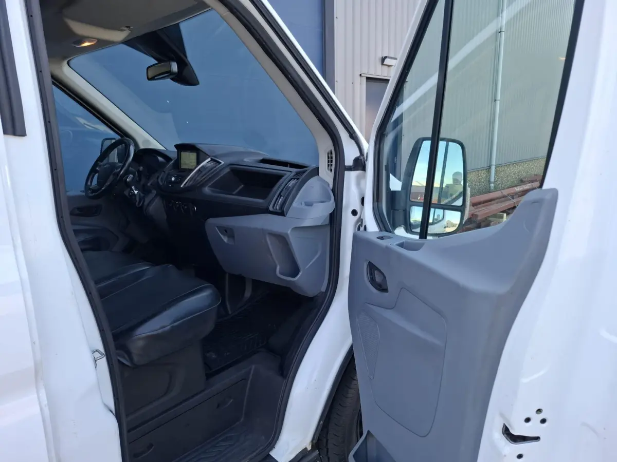 330 2.0 TDCI L2H2 Trend AIRCO / CRUISE CONTROLE / NAVI / TREKHAAK /  EURO 6