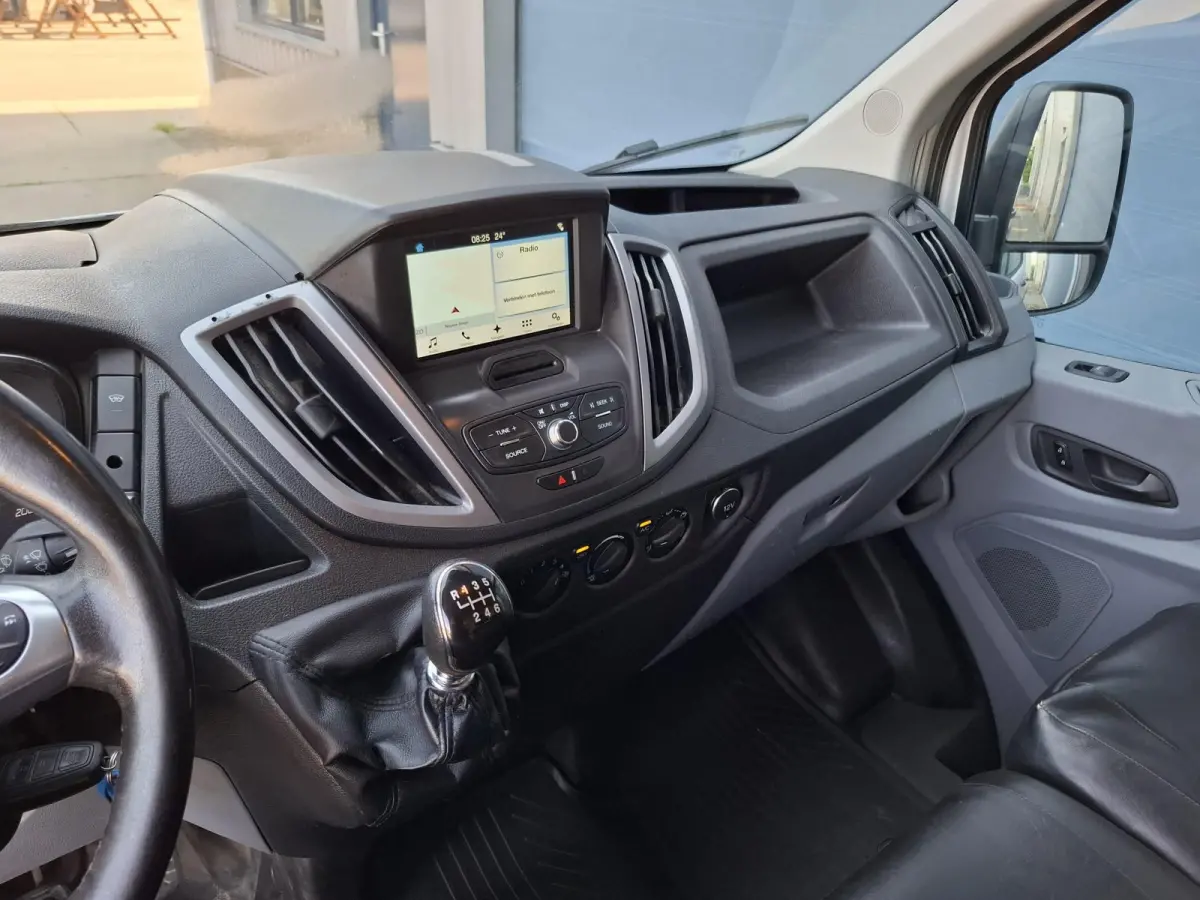 330 2.0 TDCI L2H2 Trend AIRCO / CRUISE CONTROLE / NAVI / TREKHAAK /  EURO 6