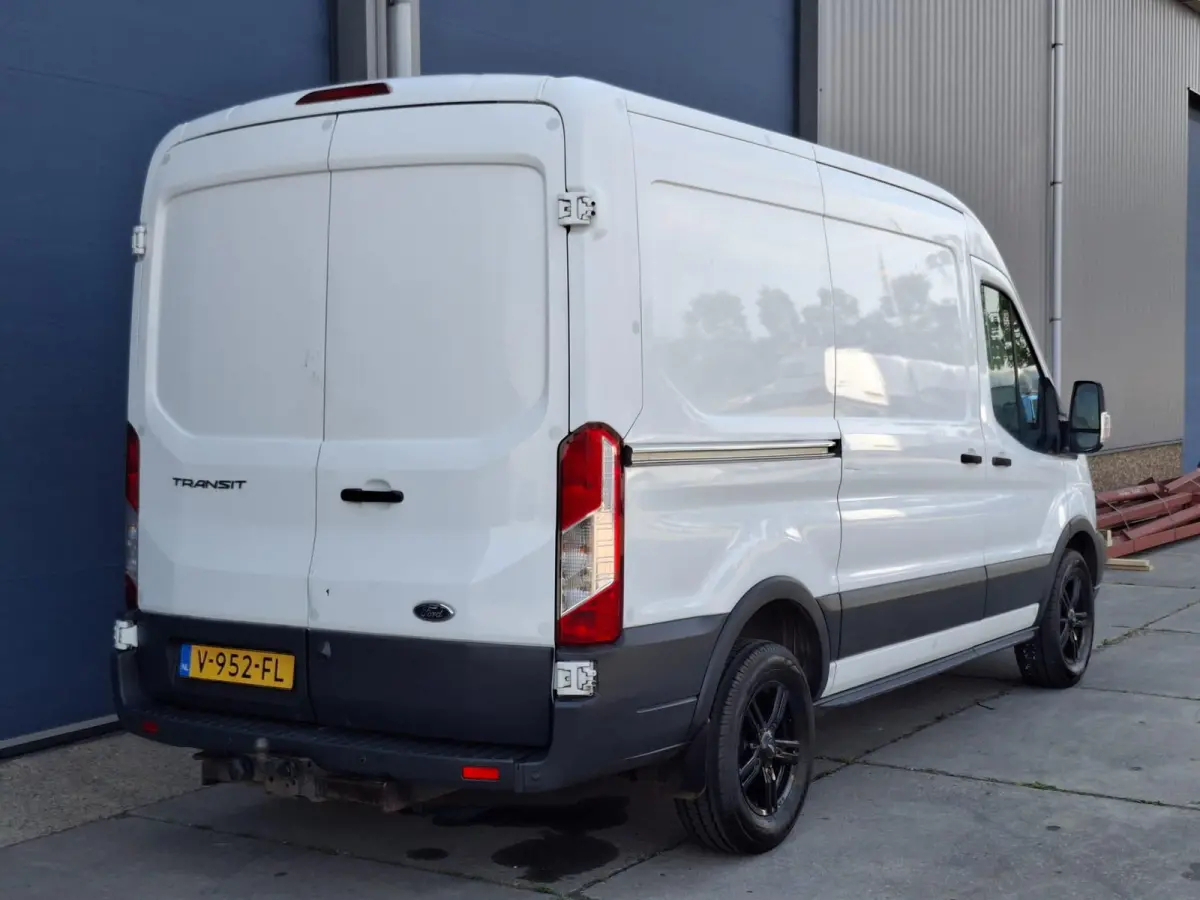 330 2.0 TDCI L2H2 Trend AIRCO / CRUISE CONTROLE / NAVI / TREKHAAK /  EURO 6
