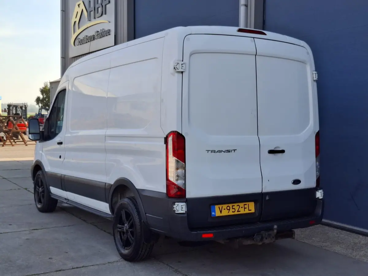 330 2.0 TDCI L2H2 Trend AIRCO / CRUISE CONTROLE / NAVI / TREKHAAK /  EURO 6