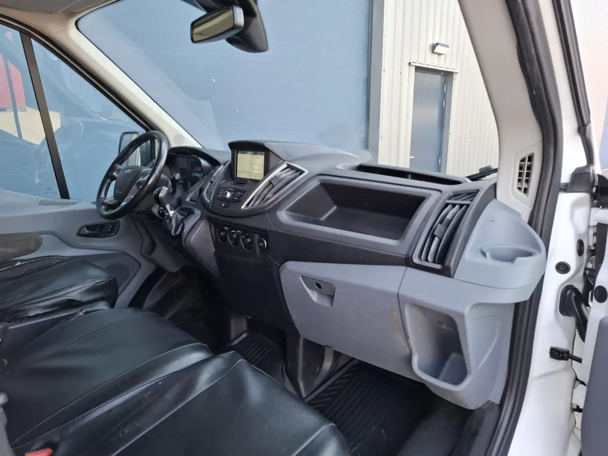330 2.0 TDCI L2H2 Trend AIRCO / CRUISE CONTROLE / NAVI / TREKHAAK /  EURO 6