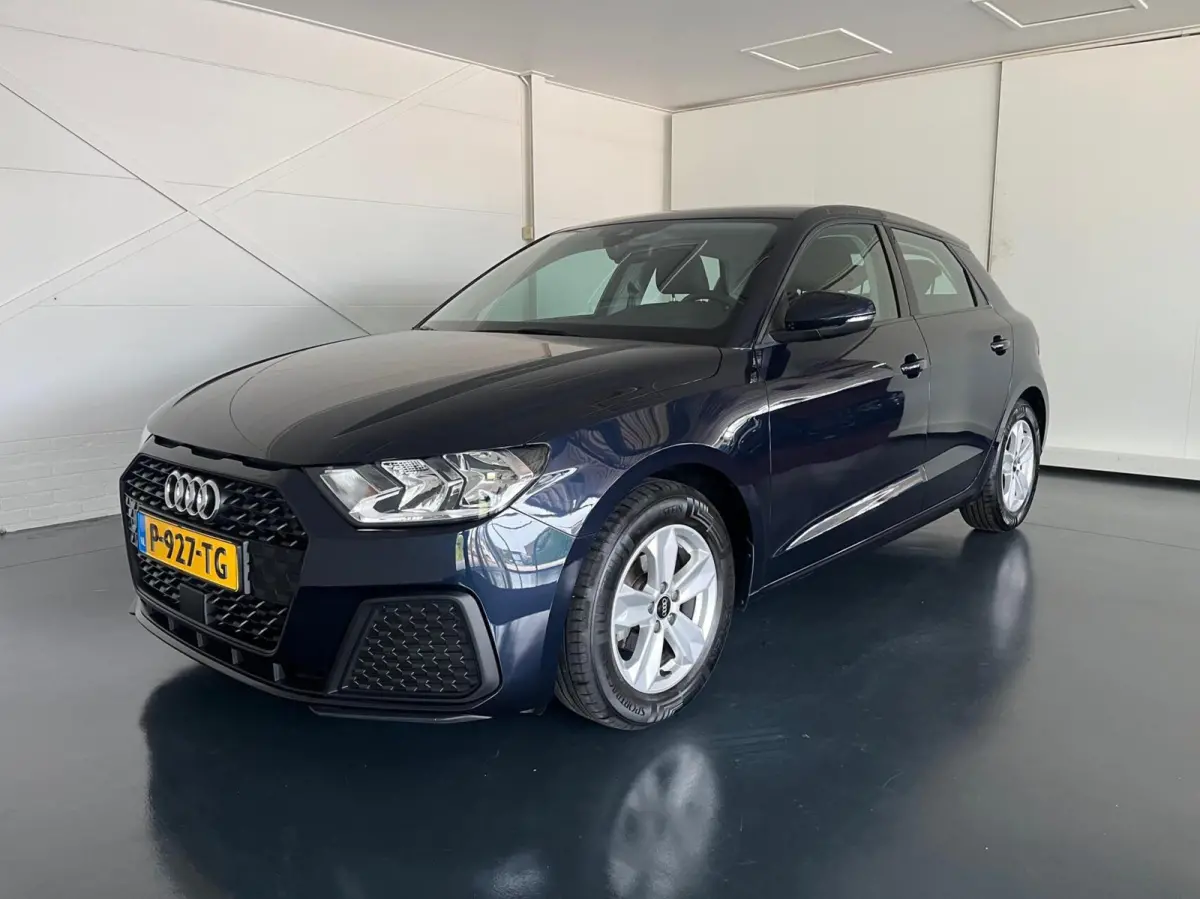 25 TFSI Pro Line , Virtual cockpit,Carplay