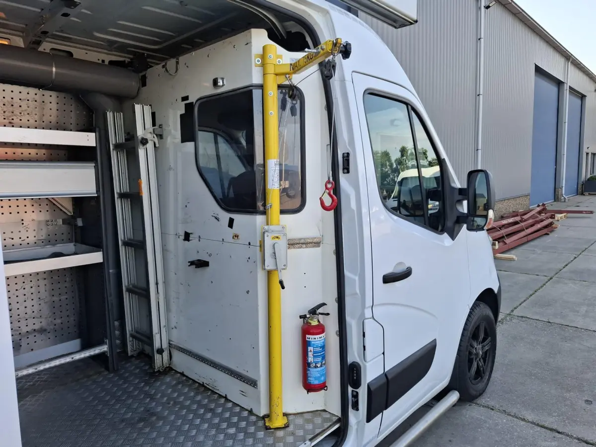 T35 2.3 dCi L2H2 AIRCO / CRUISE CONTROLE / IMPERIAL / TREKHAAK / EURO 6