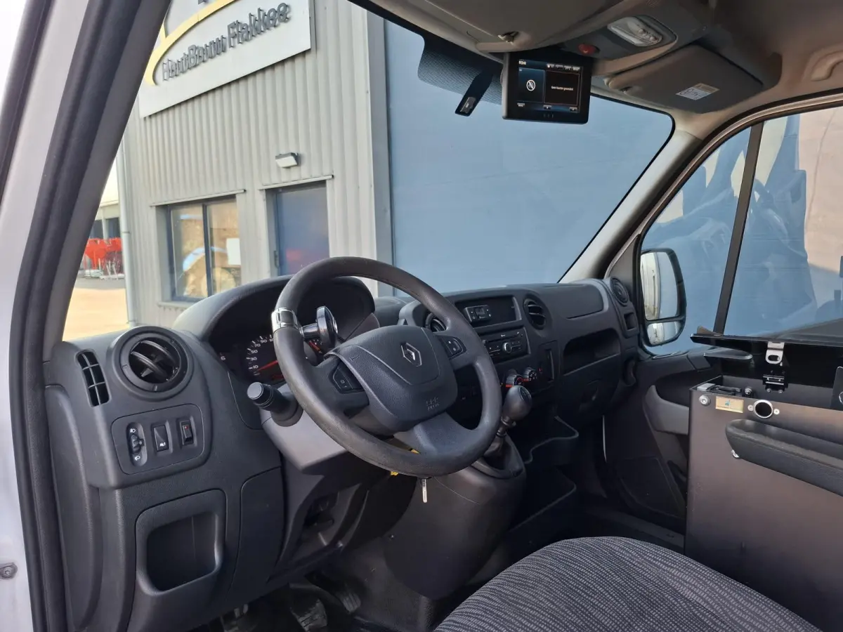 T35 2.3 dCi L2H2 AIRCO / CRUISE CONTROLE / IMPERIAL / TREKHAAK / EURO 6