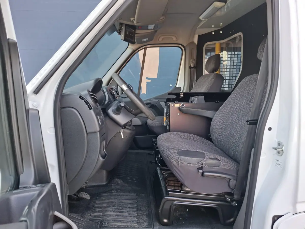 T35 2.3 dCi L2H2 AIRCO / CRUISE CONTROLE / IMPERIAL / TREKHAAK / EURO 6