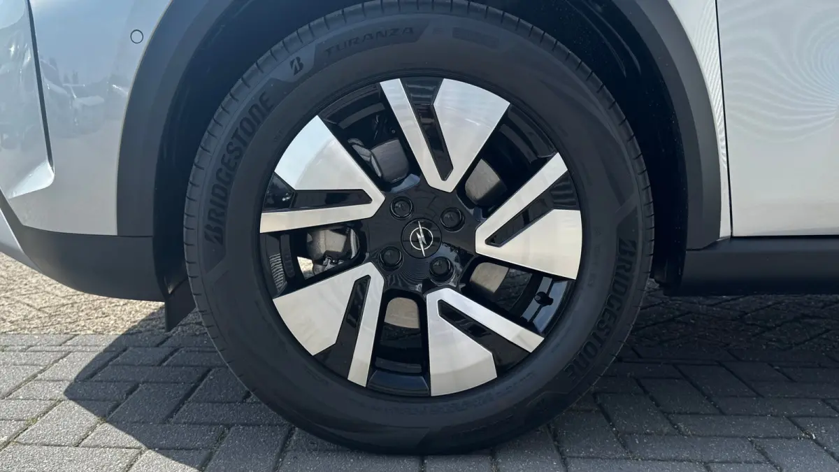 1.2 Turbo Hybrid GS Automaat