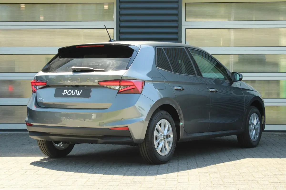 1.0 TSI 95pk Business Edition | Travel Pakket