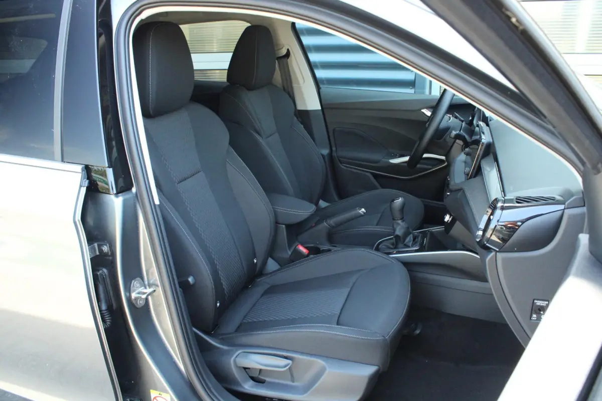 1.0 TSI 95pk Business Edition | Travel Pakket