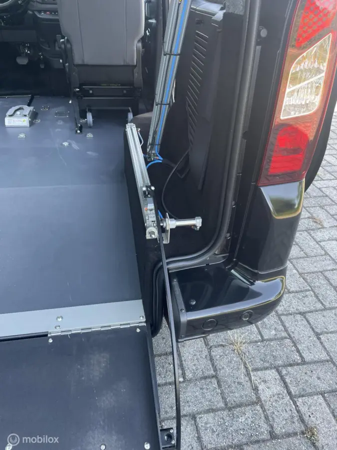 bestel 1.6 e-HDI Automaat ZELFRIJDER met HBS