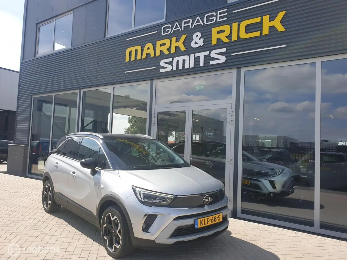 Opel Crossland 2023 Benzine Onbekend leasen