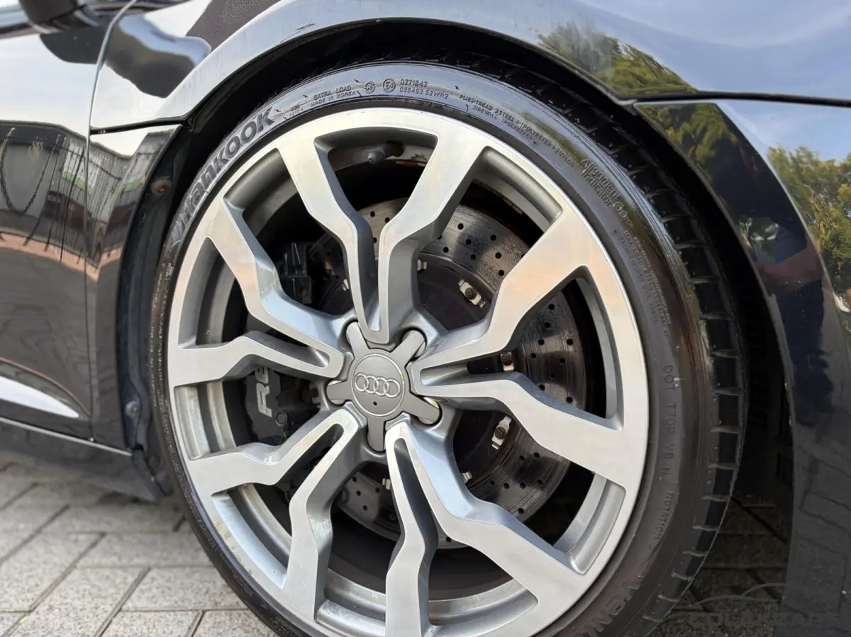 5.2 V10 FSI F1 Seats| Camera| Btw 525PK