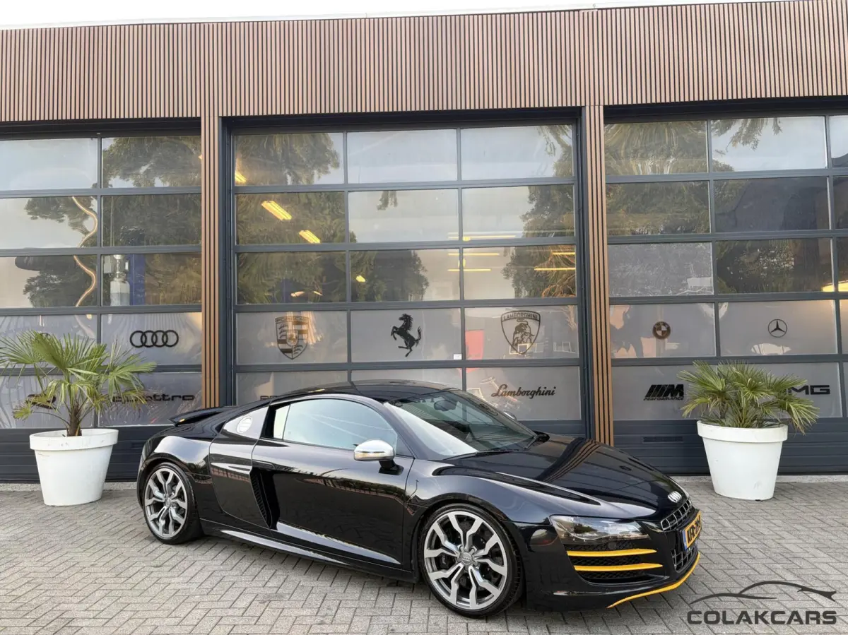 5.2 V10 FSI F1 Seats| Camera| Btw 525PK