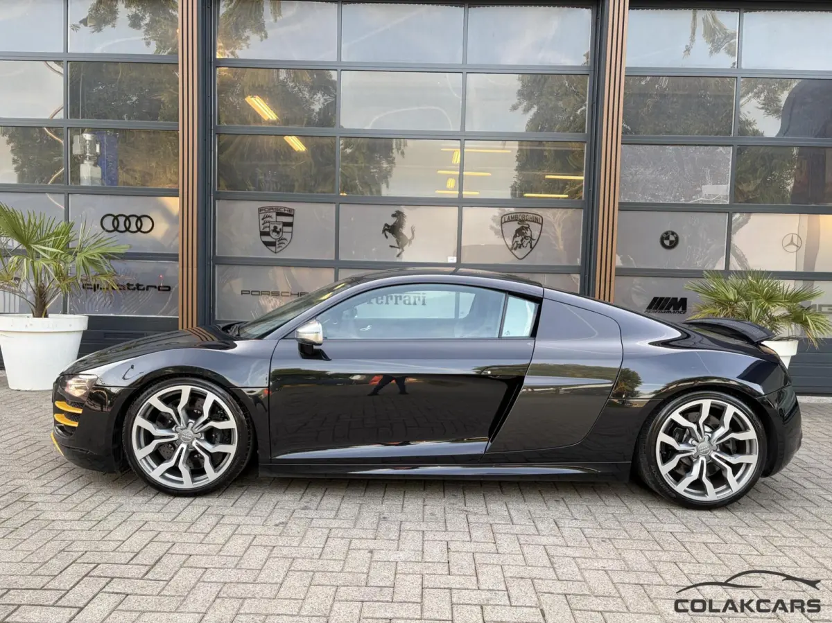 5.2 V10 FSI F1 Seats| Camera| Btw 525PK