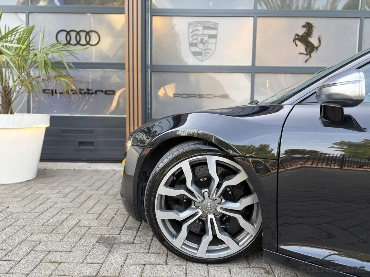 5.2 V10 FSI F1 Seats| Camera| Btw 525PK