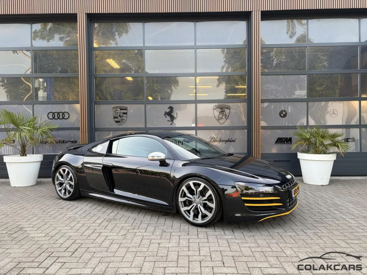 5.2 V10 FSI F1 Seats| Camera| Btw 525PK