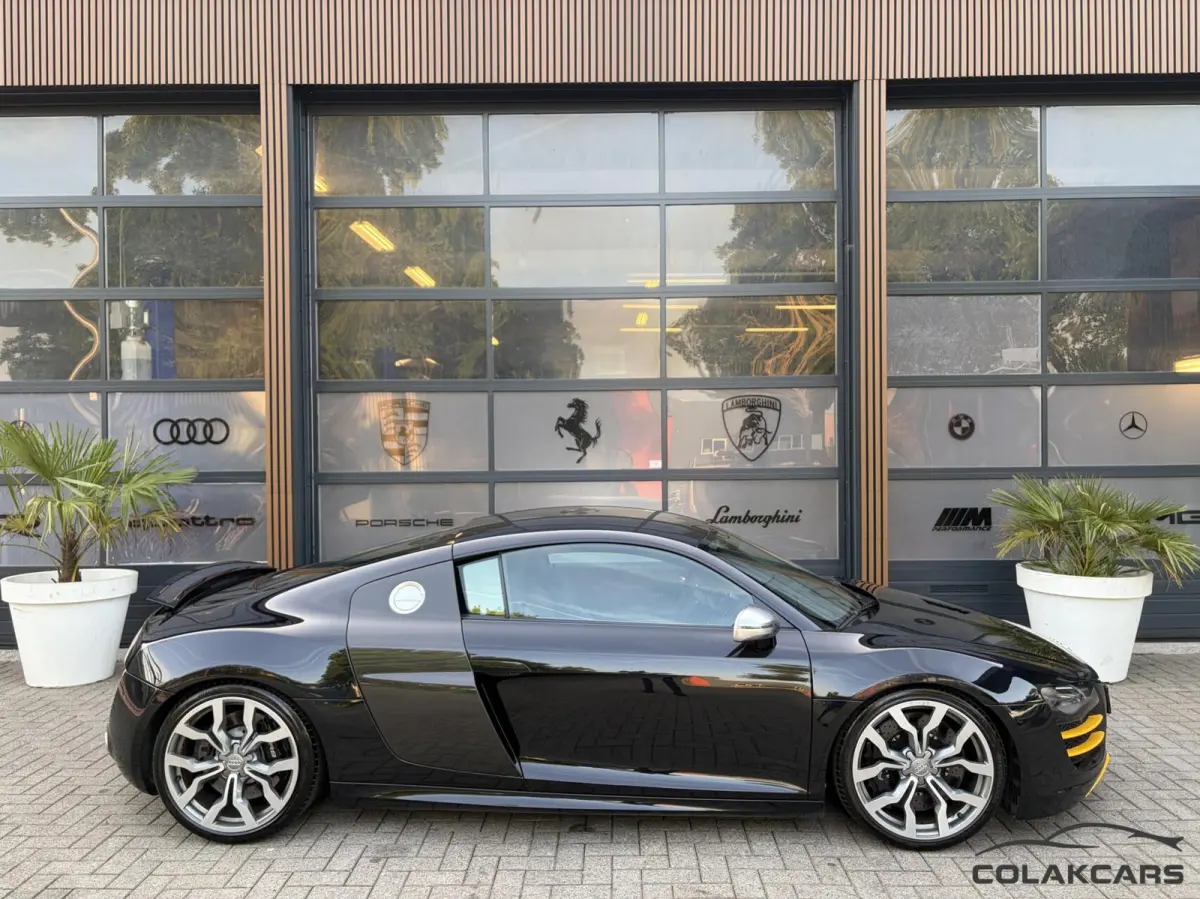 5.2 V10 FSI F1 Seats| Camera| Btw 525PK