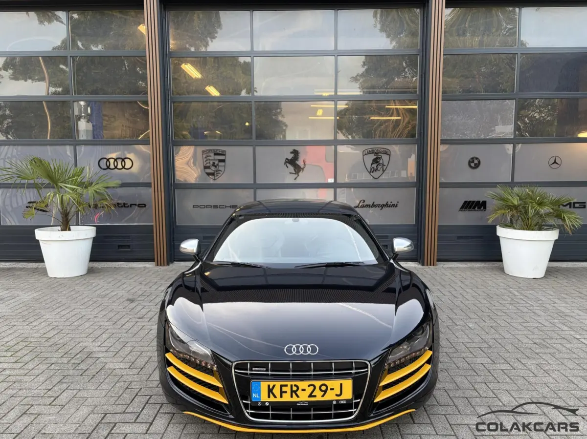 5.2 V10 FSI F1 Seats| Camera| Btw 525PK