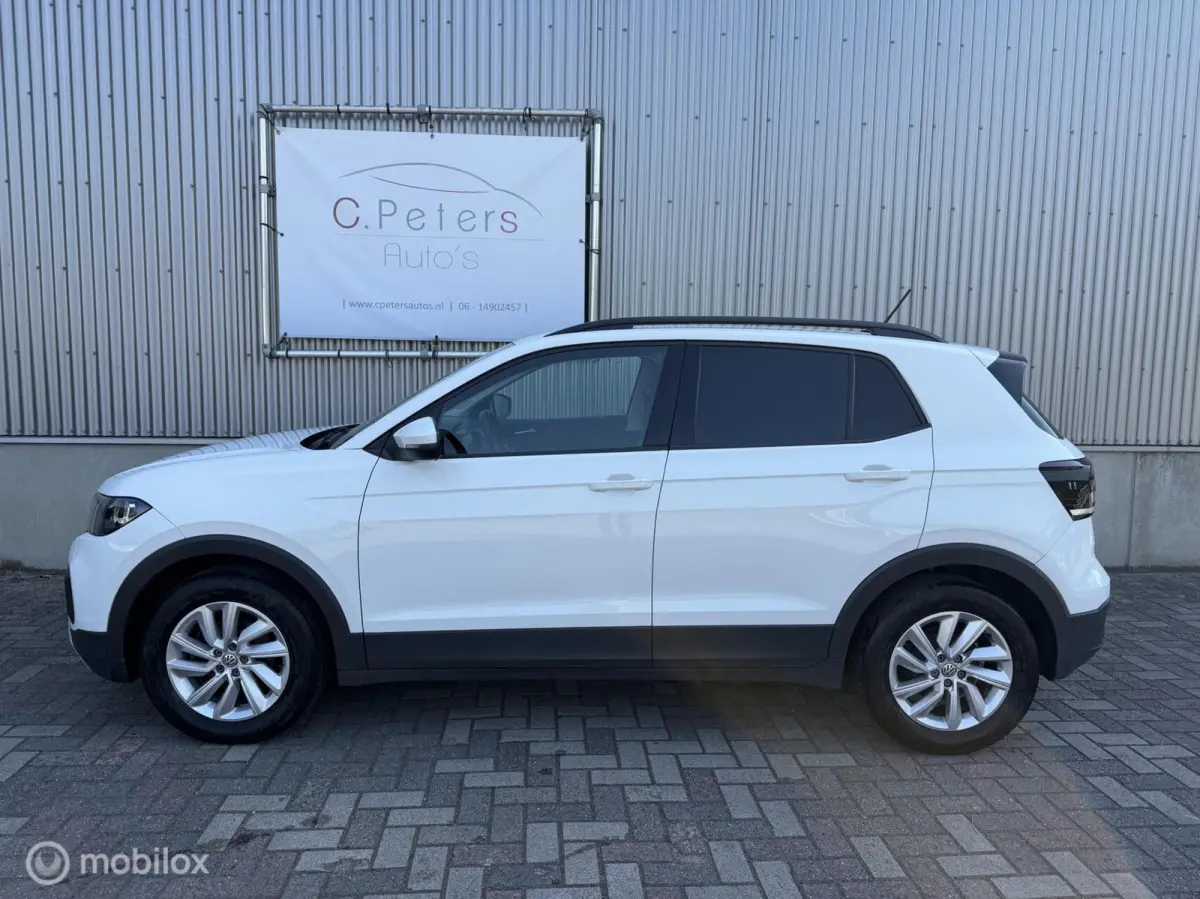 1.0 TSI Life Business 2020 / Carplay / Camera / Trekhaak / Stoelverwarming / NAP
